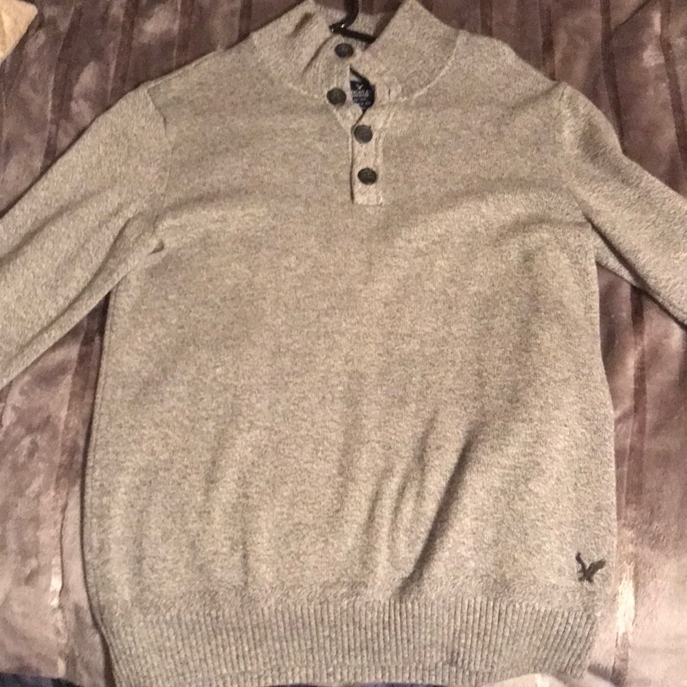 Grey American eagle sweater